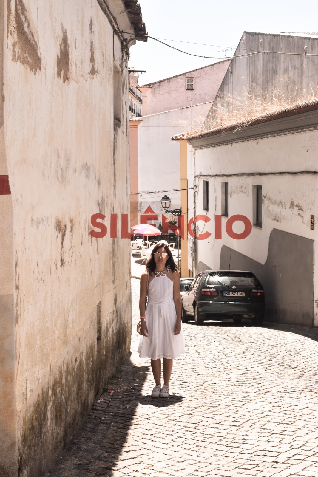 SILÊNCIO…QUE SE VAI CANTAR O FADO!