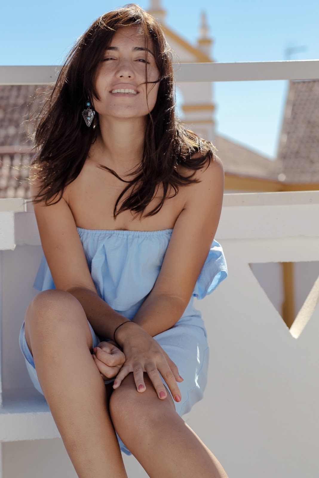 OFF-THE-SHOULDER